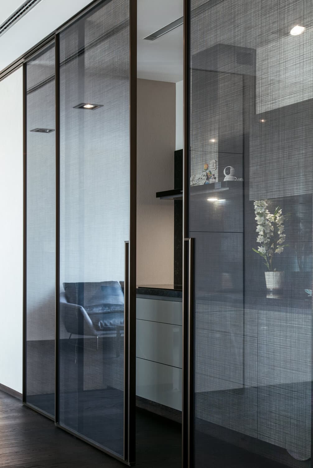 Manhattan-glass-doors-25